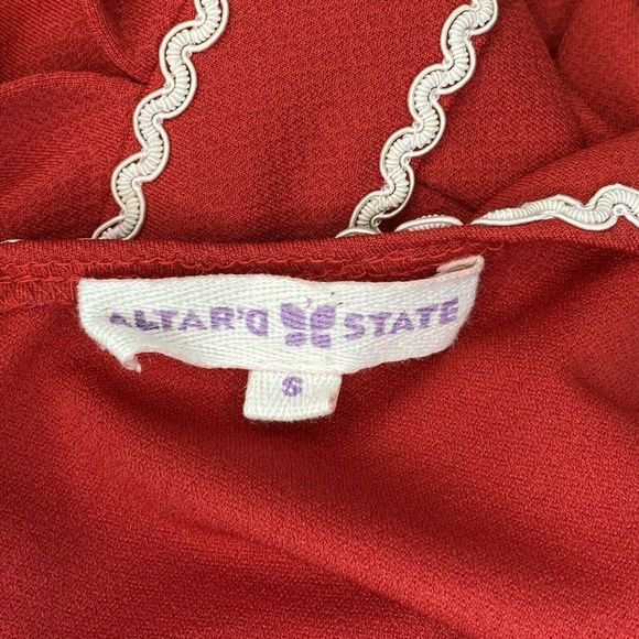 Altar'd State Red White Rik Rak Trim A-Line Sleeve - Picture 7 of 7